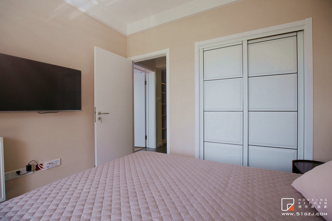 寧海路二手房裝修-90平米-現代簡約裝修-兩室一廳-現代簡約